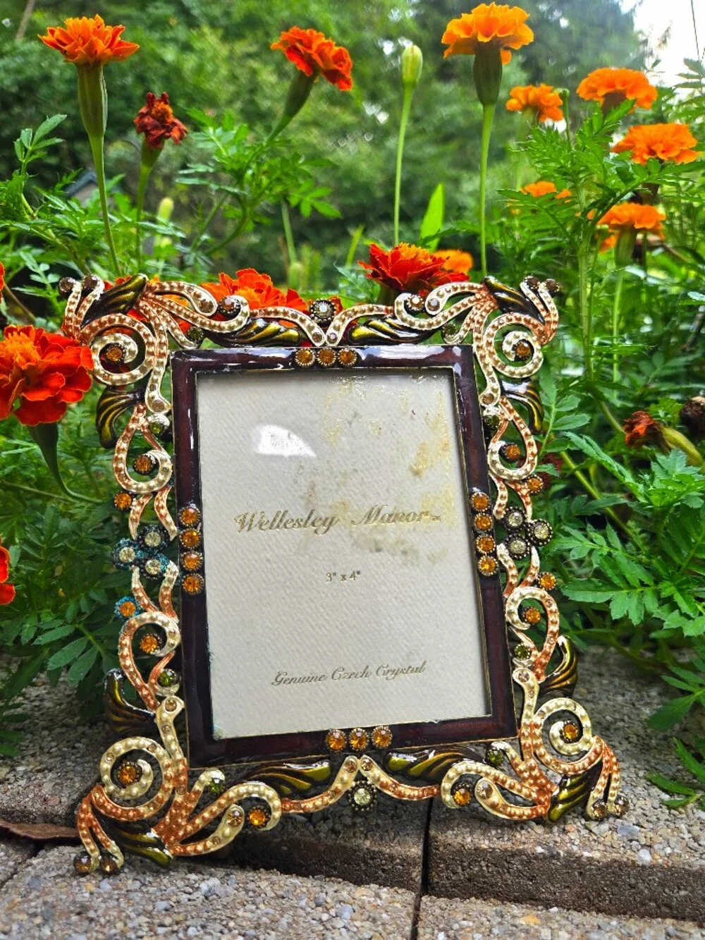 Wellesley Manor add luxurious